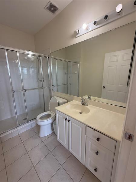 Building Photo - 4404 SW 160th Ave