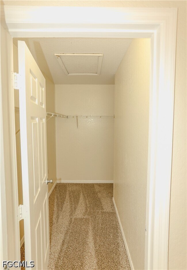 Building Photo - 3417 28th St SW