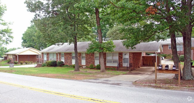 Primary Photo - Mitchell Road Duplex Apartments