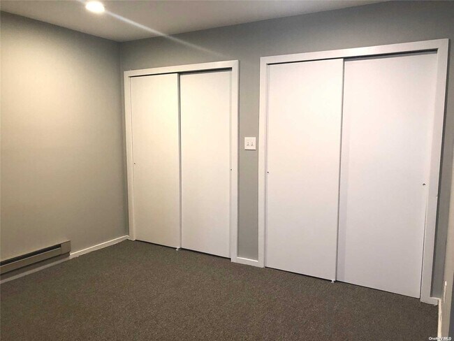 Building Photo - 407 Central Ave