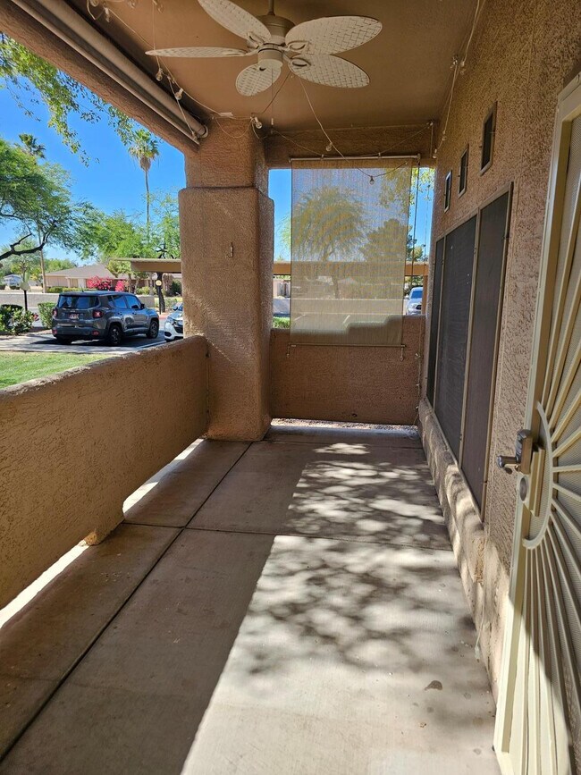 Building Photo - 1351 N Pleasant Dr