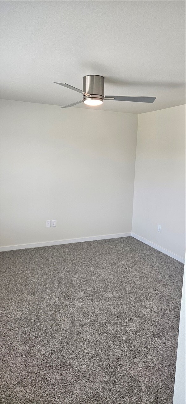 Building Photo - 5910 SW Coywolf St