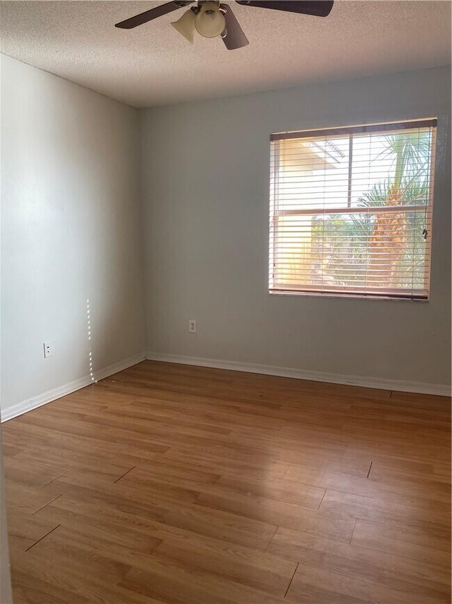 Building Photo - 9640 NW 2nd St