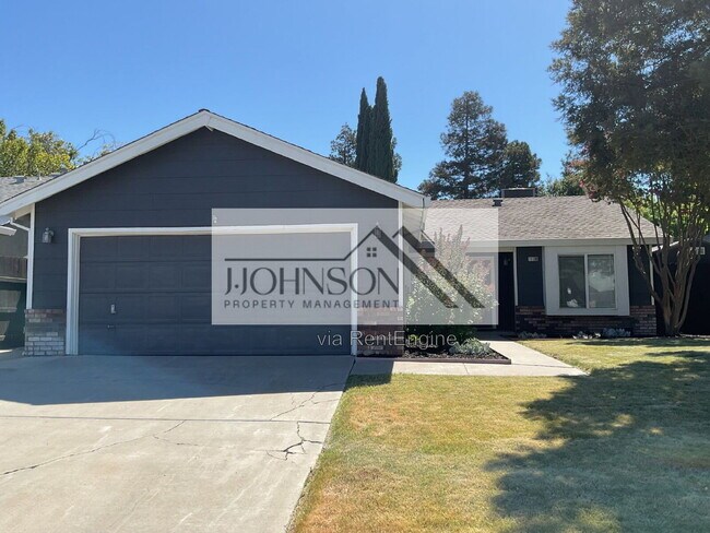 Building Photo - 15136 Cambridge Dr