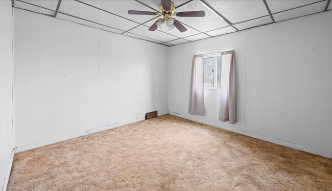 Building Photo - 1417 4th Ave