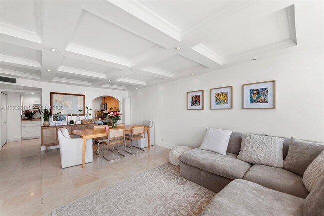 Building Photo - 1915 Brickell Ave