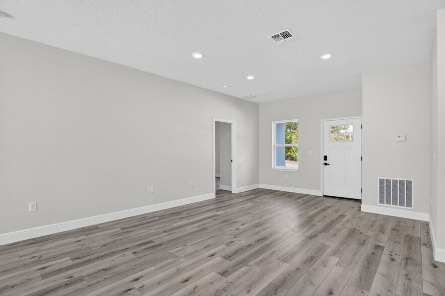 Building Photo - 8030 N Galena Ave