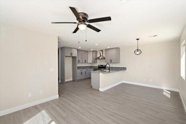 Building Photo - 66091 Cahuilla Ave