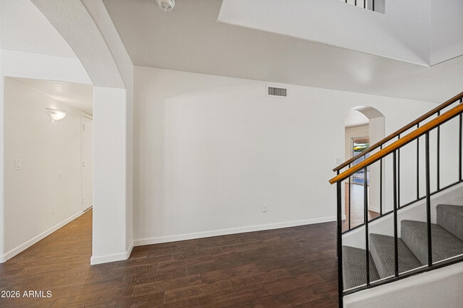Building Photo - 921 W Sun Coast Dr