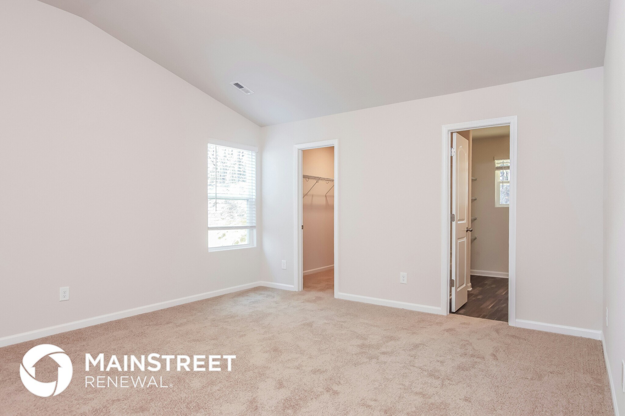 Building Photo - 220 Rustling Way