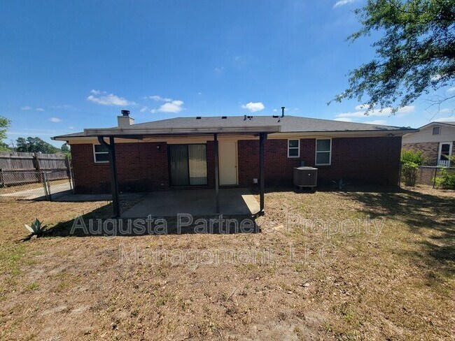 Building Photo - 2803 Ptarmigan Rd