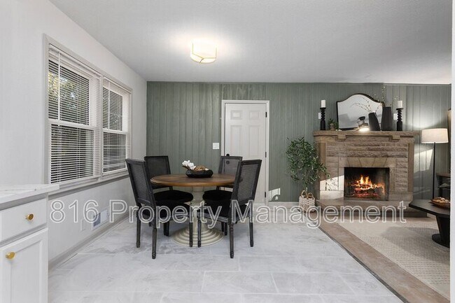 Building Photo - 12516 13th St