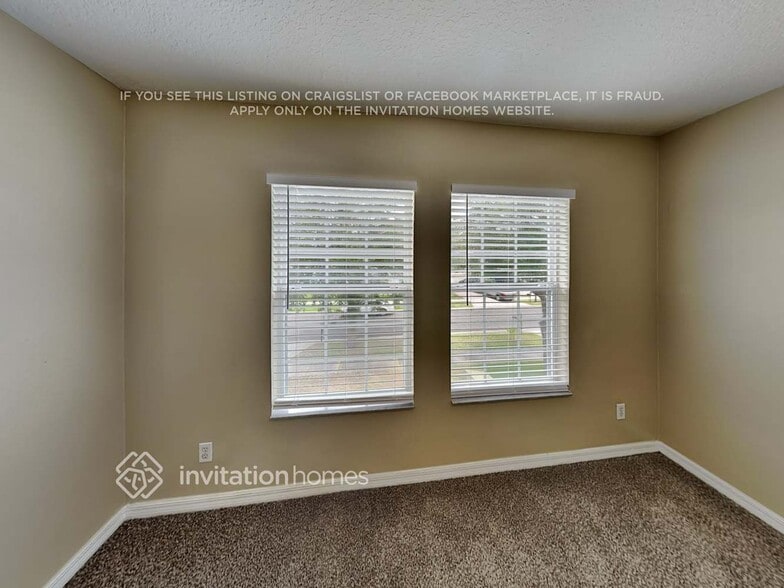 Building Photo - 7203 Wakeview Dr