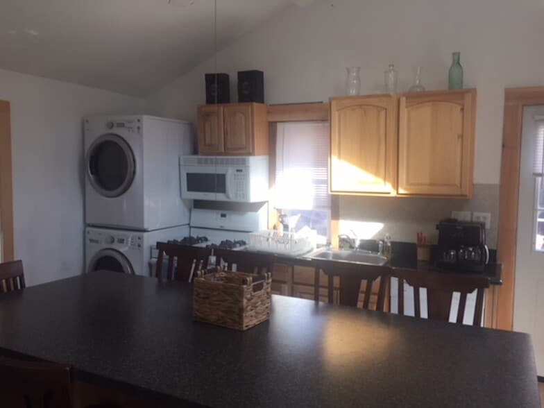 Building Photo - 68 Decatur Ave