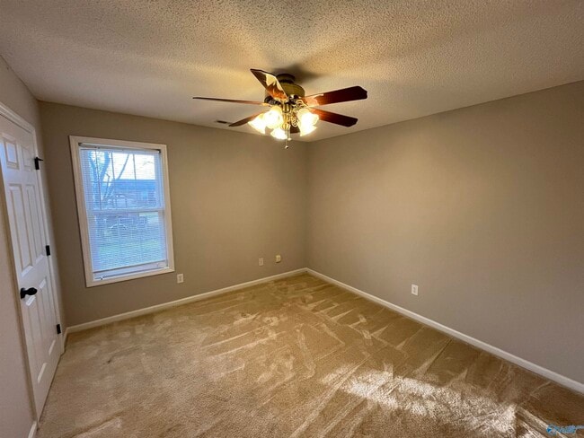 Building Photo - 117 Hubert Rd