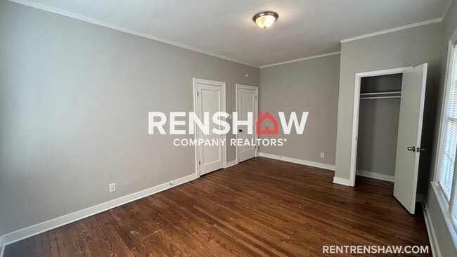 Building Photo - 2377 Jackson Ave