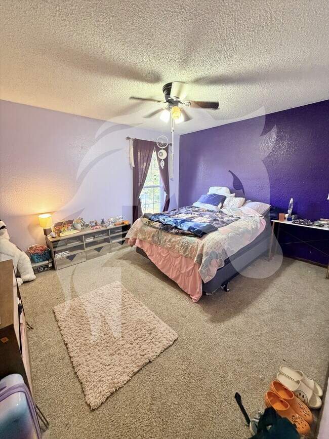 Building Photo - "Spacious 4-Bedroom Haven on Old Mallard Rd – Your Perfect Family Retreat in Enid!"