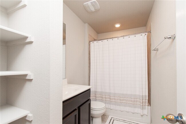 Building Photo - 1309 Prairie Clover Rd