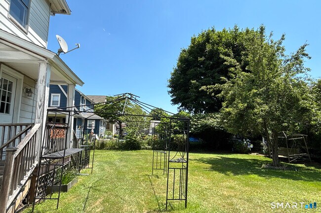 Building Photo - 751 Wilcoxson Ave