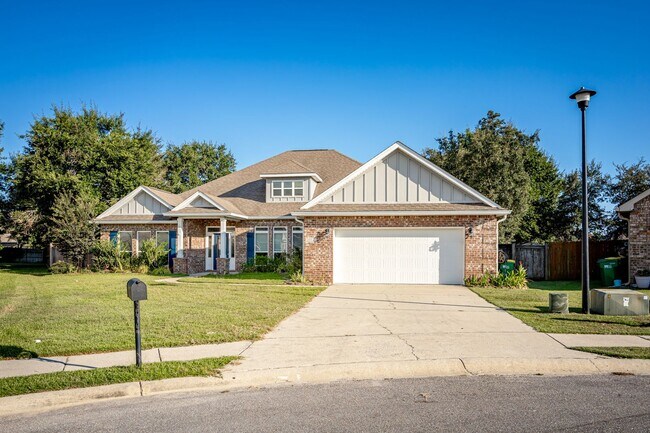 Building Photo - 1013 Silverbell Cv