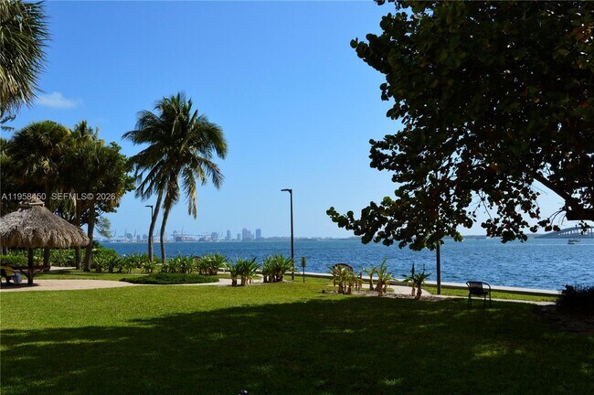 Building Photo - 2451 Brickell Ave