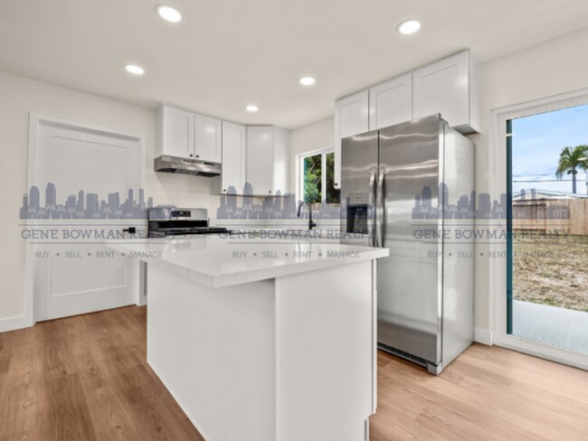 Building Photo - Charming 4-Bedroom Corner Lot Home with Pr...