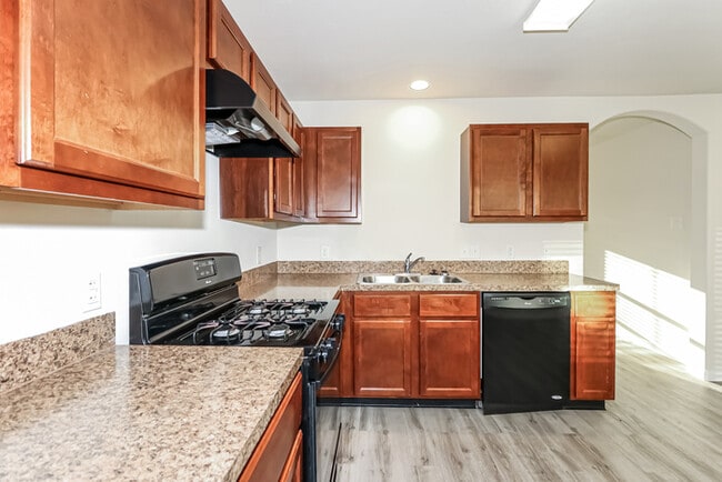 Building Photo - 5534 Plantation Forest Dr