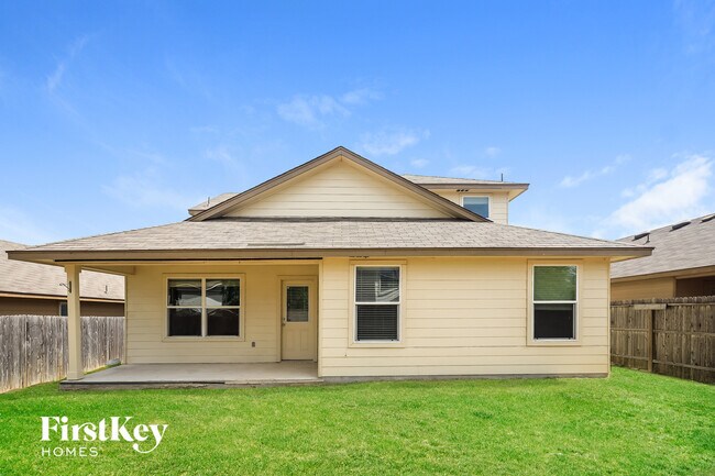 Building Photo - 7019 Phoebe View