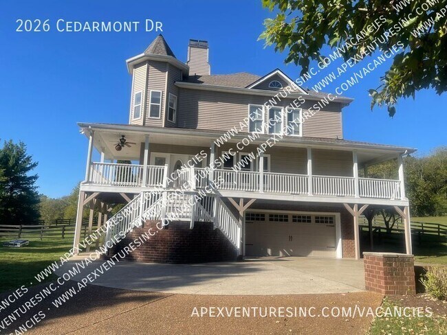 Primary Photo - 2026 Cedarmont Dr
