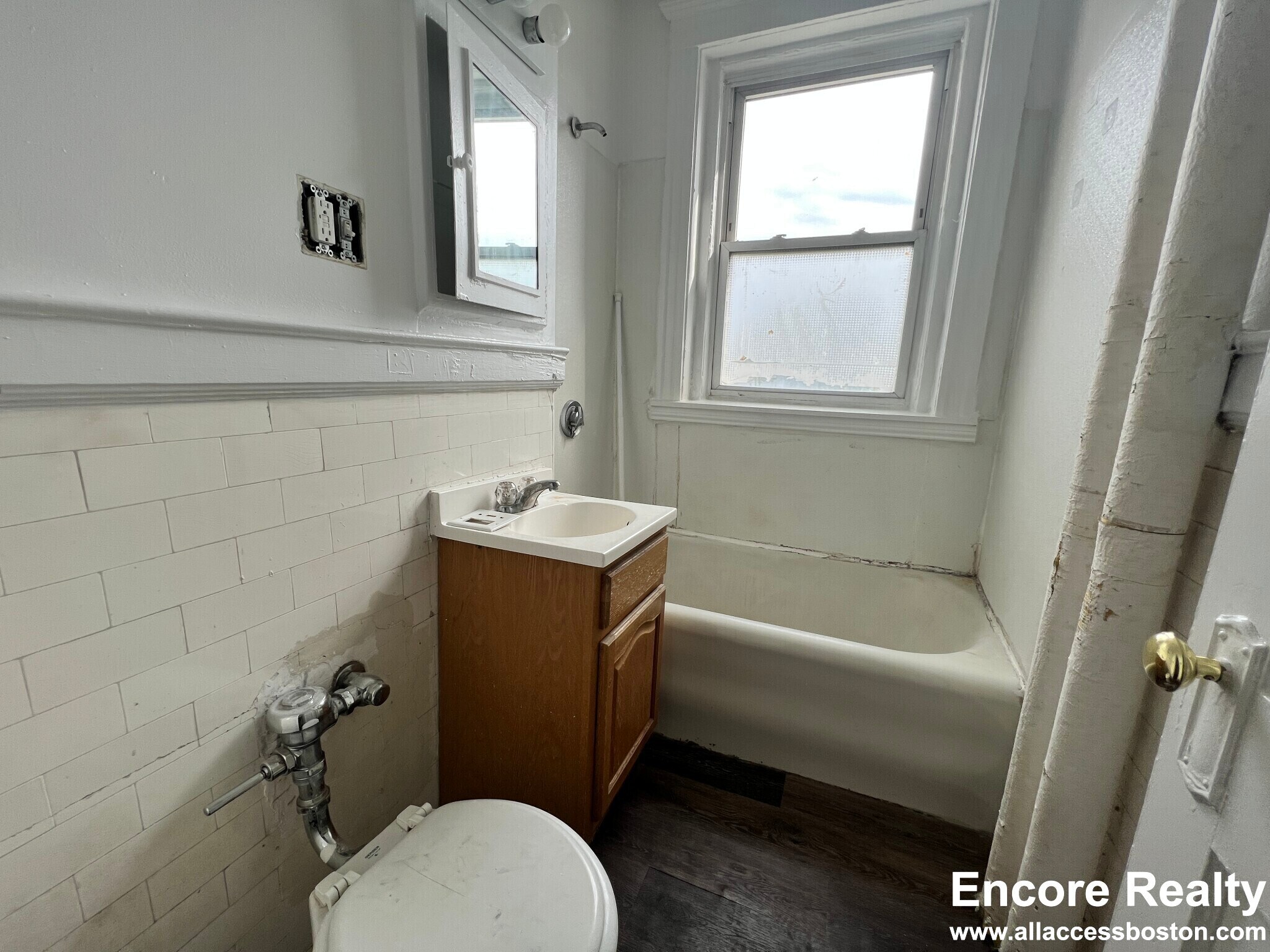 Building Photo - 1167 Boylston St
