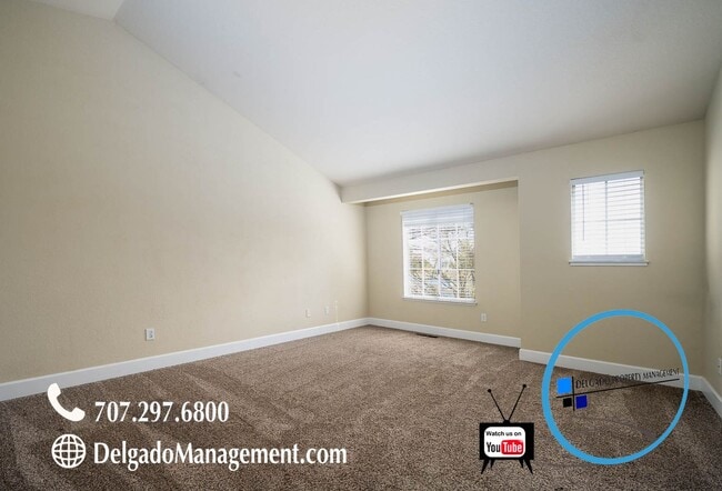 Building Photo - Benicia! Large 3 bd/2 bath