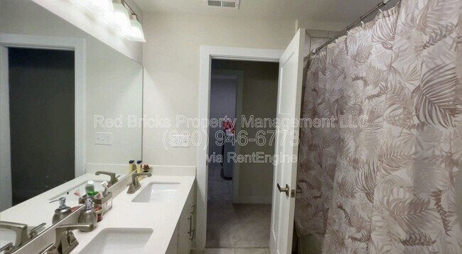 Building Photo - 10188 Harvest Gold Dr