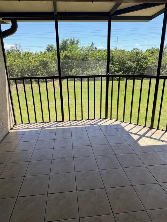 Building Photo - 260 Woodlake Ln