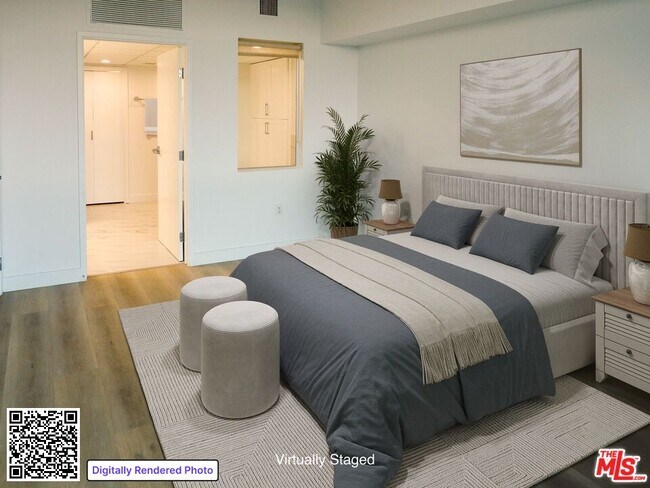 Building Photo - 13700 Marina Pointe Dr