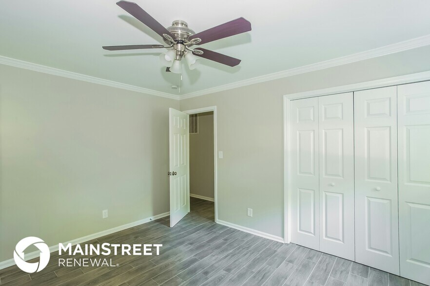 Building Photo - 6336 Bandy Dr