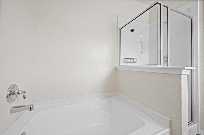 Building Photo - 25919 Llano Knoll Ln