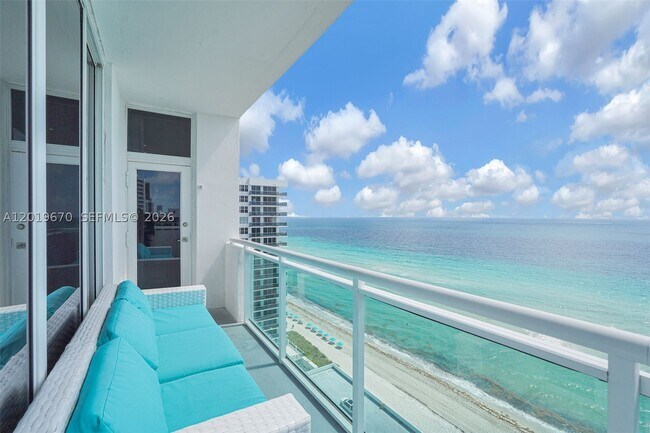 Building Photo - 3001 S Ocean Dr