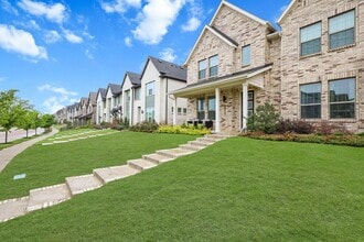 Building Photo - 1013 Carnation Dr