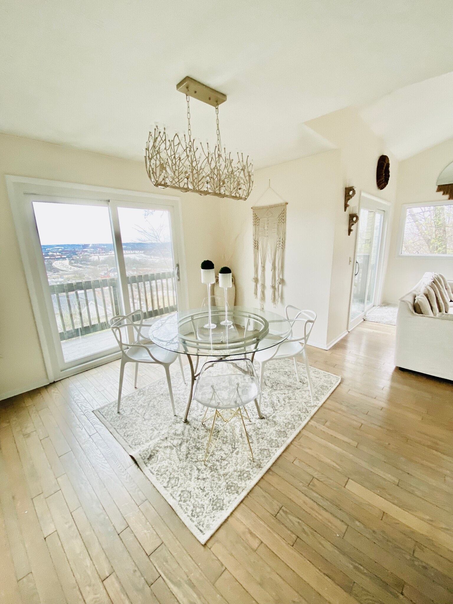 Building Photo - 2415 Maryland Ave