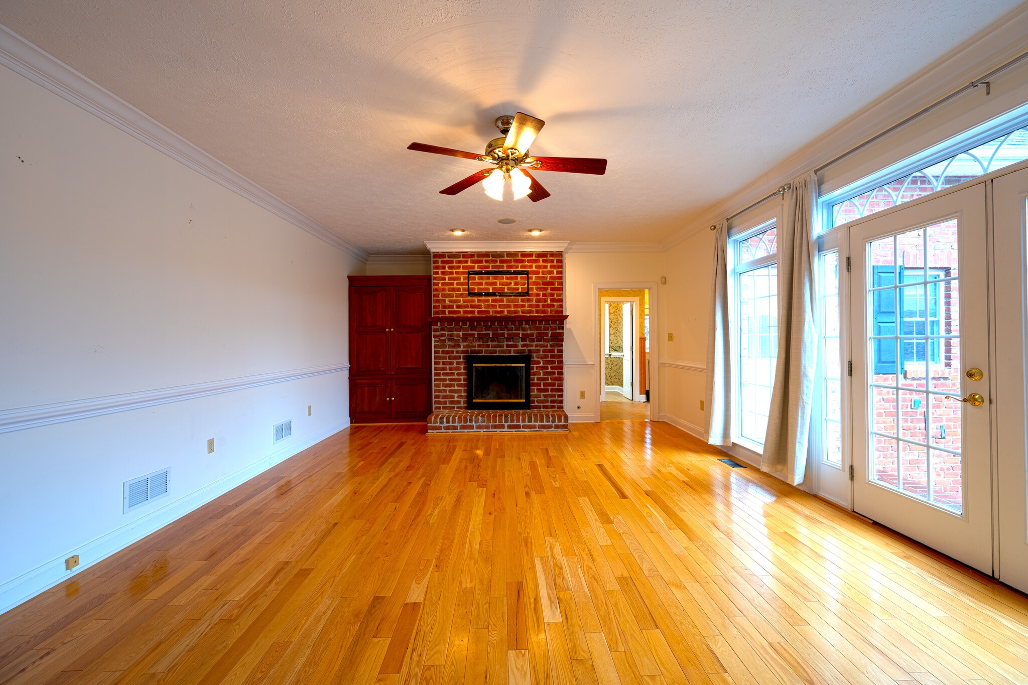 Family Room w/Fireplace - 1495 Merrimans Ln