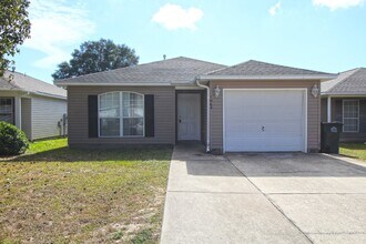 Building Photo - 3BR Home Near NAS Pensacola with 1-Car Garage, Fenced Backyard & Open Kitchen
