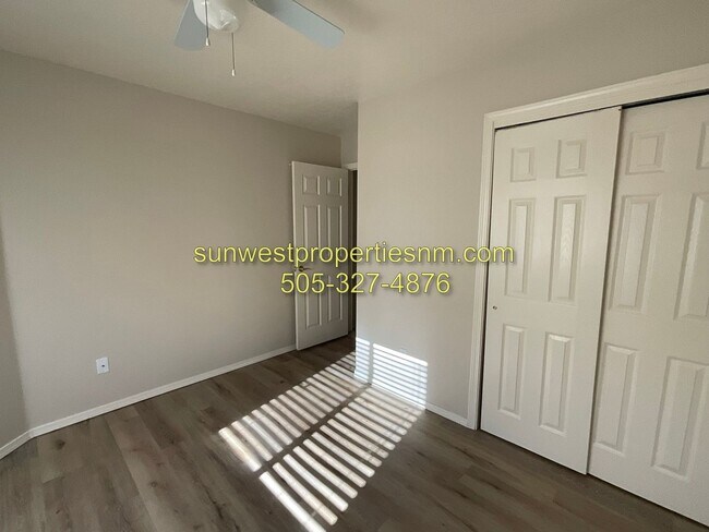 Building Photo - 3 Bedroom, 2 Bath, 2 Car Garage House with...