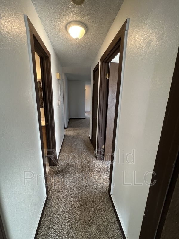 Building Photo - 3061 Reed Ave