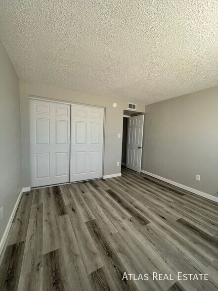 Building Photo - 13641 N 36th St