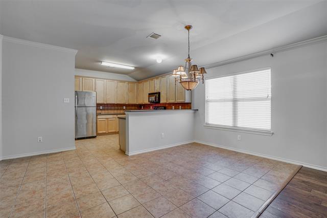 Building Photo - 6925 Red Bluff Dr