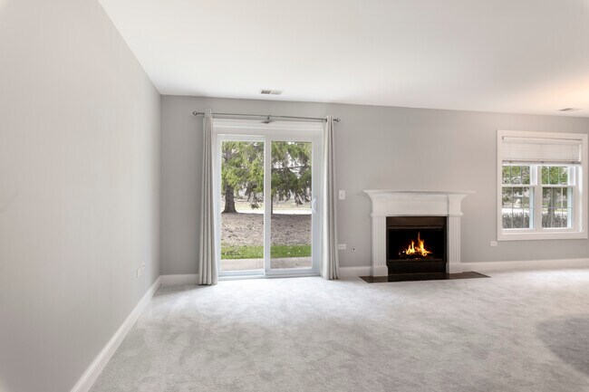 Building Photo - 43 Foxcroft Rd