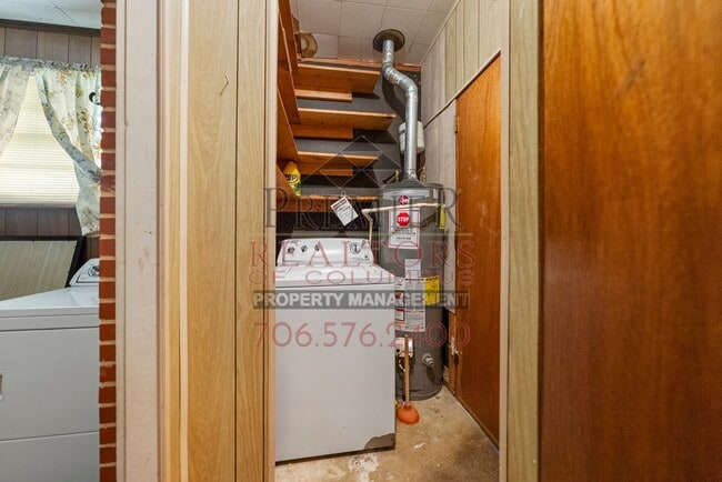 Building Photo - 4526 Sentry St