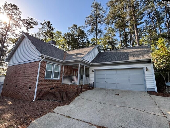 Building Photo - 221 Timberlake Dr