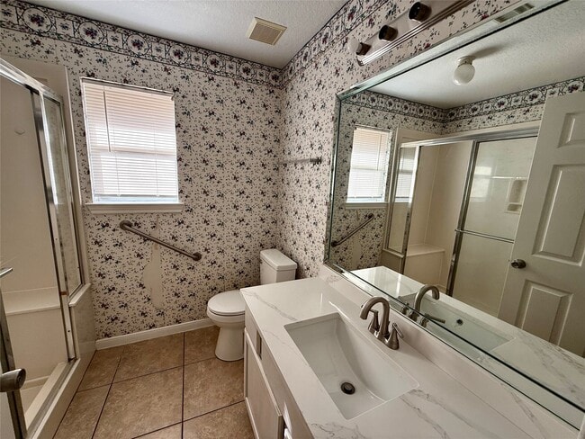 Building Photo - 1214 28th Ave N