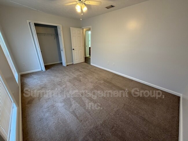 Building Photo - 1528 St Dunstans Rd